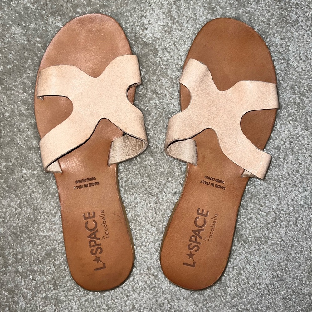 L Space Cocobelle IOS Slide Sandal - Natural